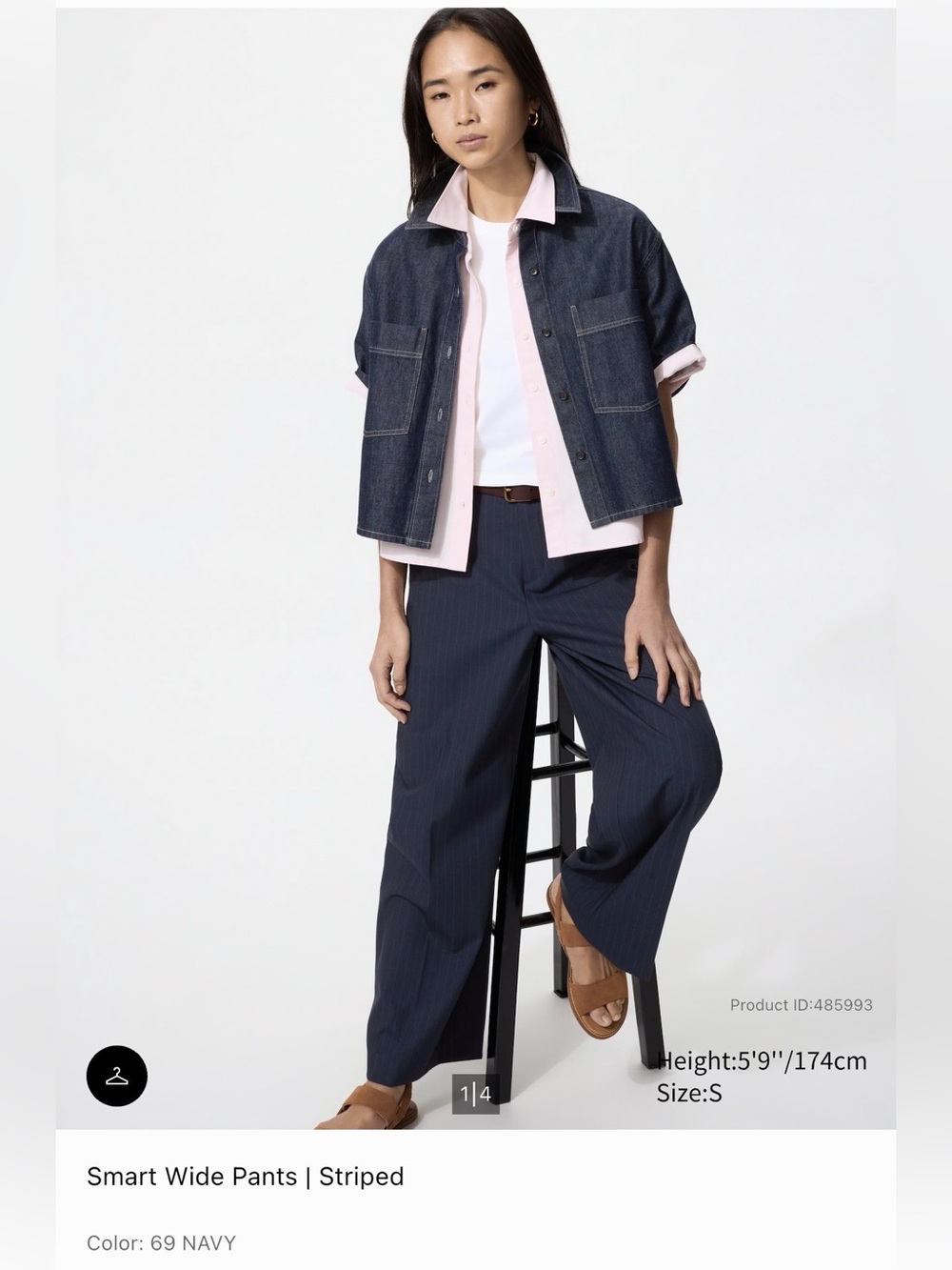 Uniqlo Women’s Smart Wide Pants in Navy - size small